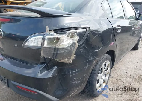 2010 Mazda 3 I Sport из США, поврежденный, VIN JM1BL1SG7A1199284